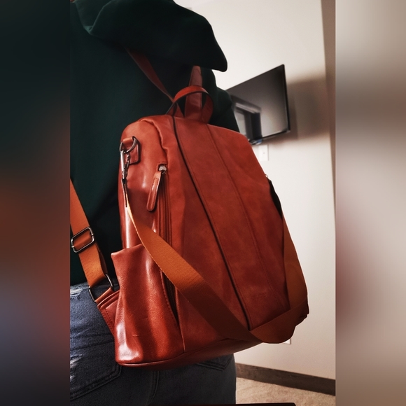 Anti-tampering Design Backpack - Picture 6 of 6